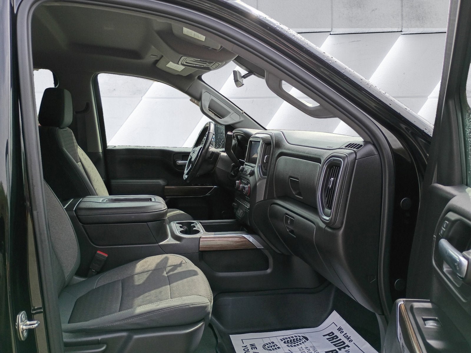 Used 2019 Chevrolet Silverado 1500 RST w/ True North Edition AWD/4WD image 16