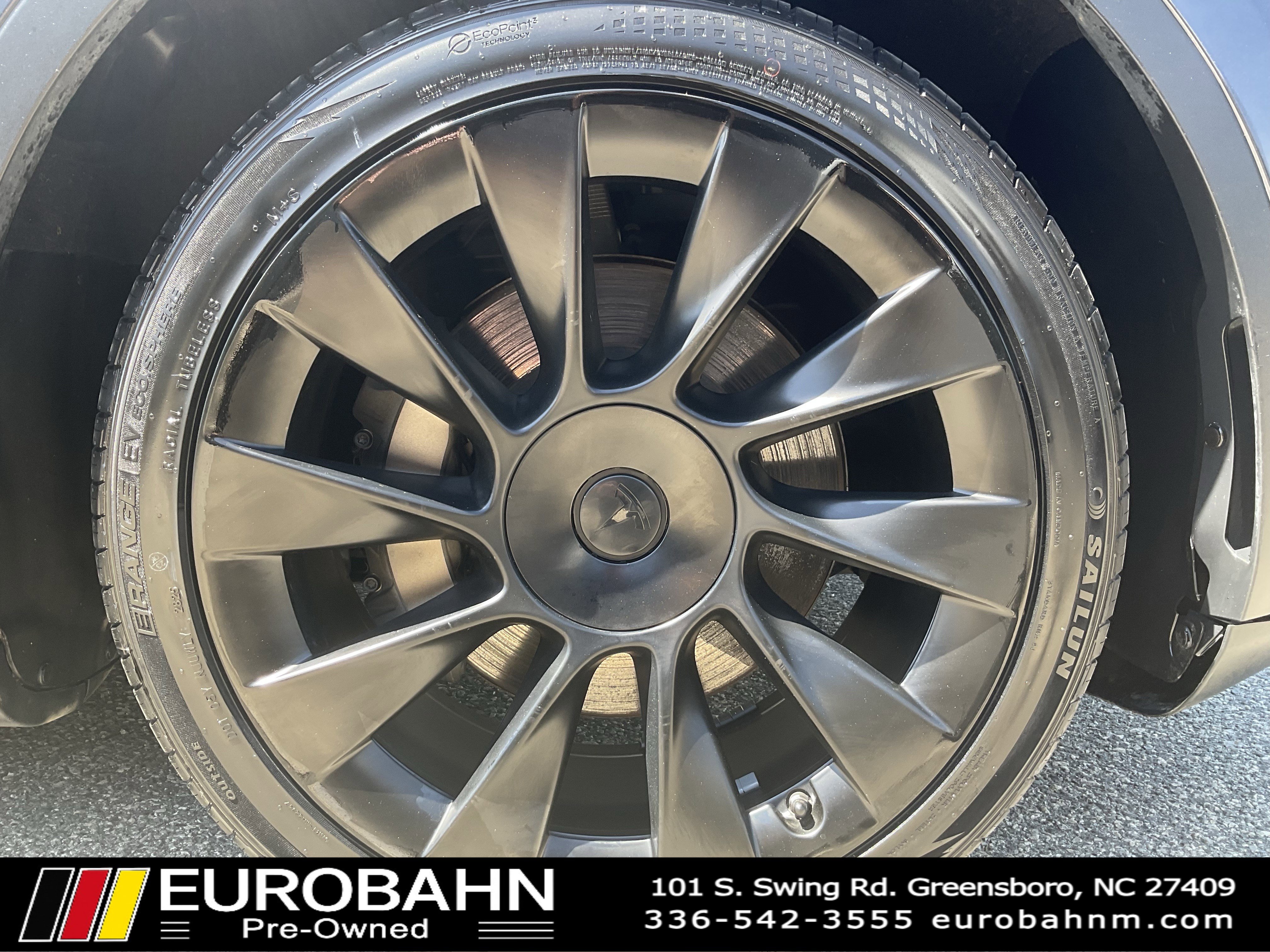 Used 2024 Tesla Model Y Long Range image 30