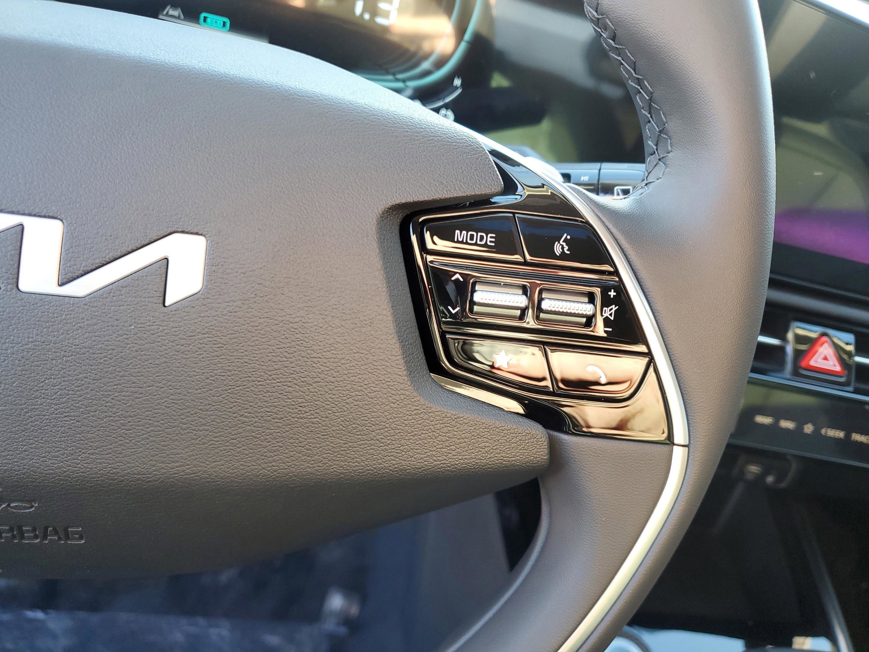 New 2026 Kia Niro EX w/ EX Premium Package image 9