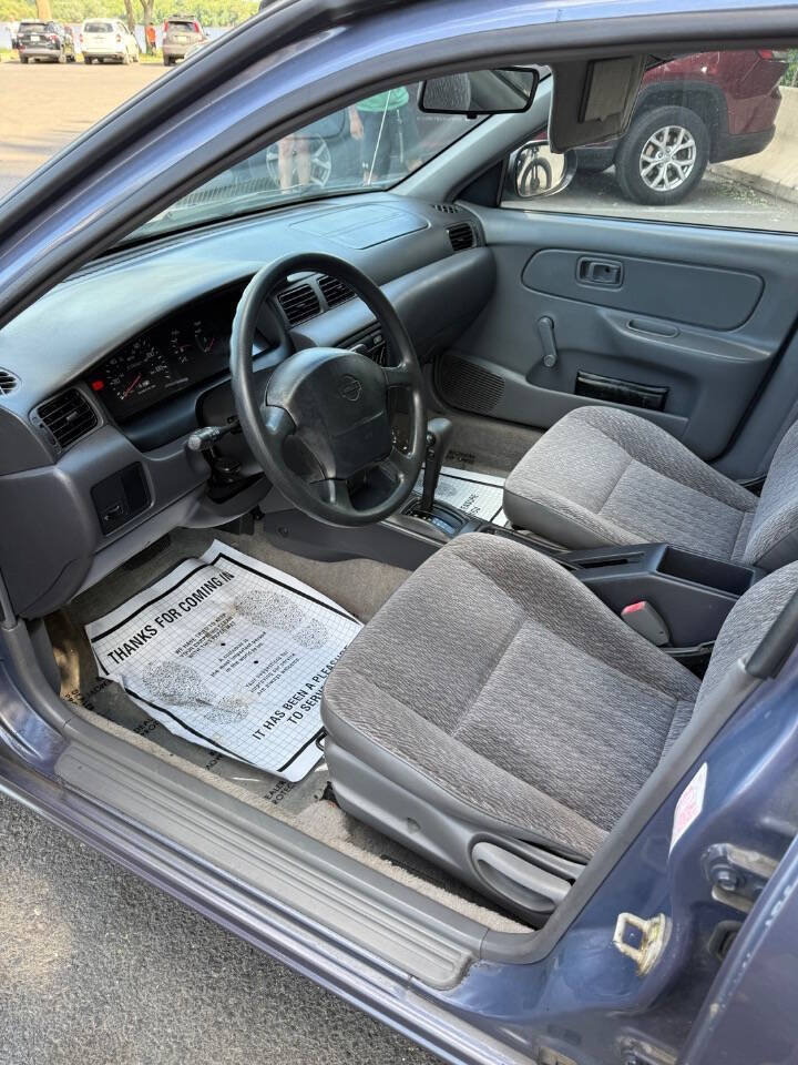 Used 1999 Nissan Sentra XE FWD image 10