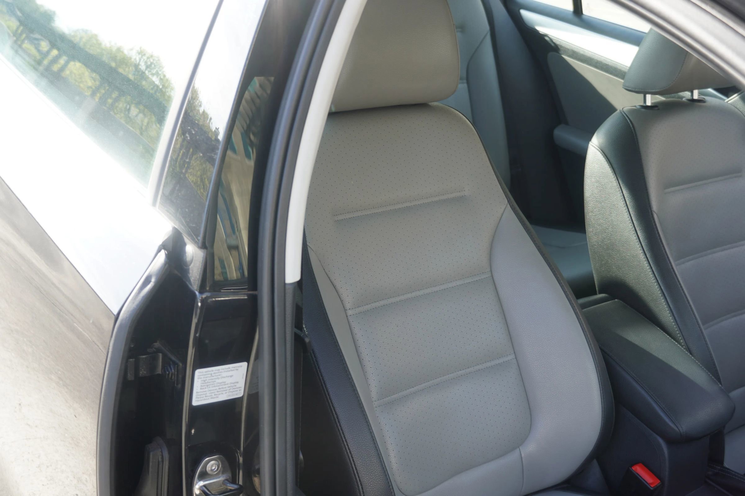 Used 2014 Volkswagen Jetta SEL image 33