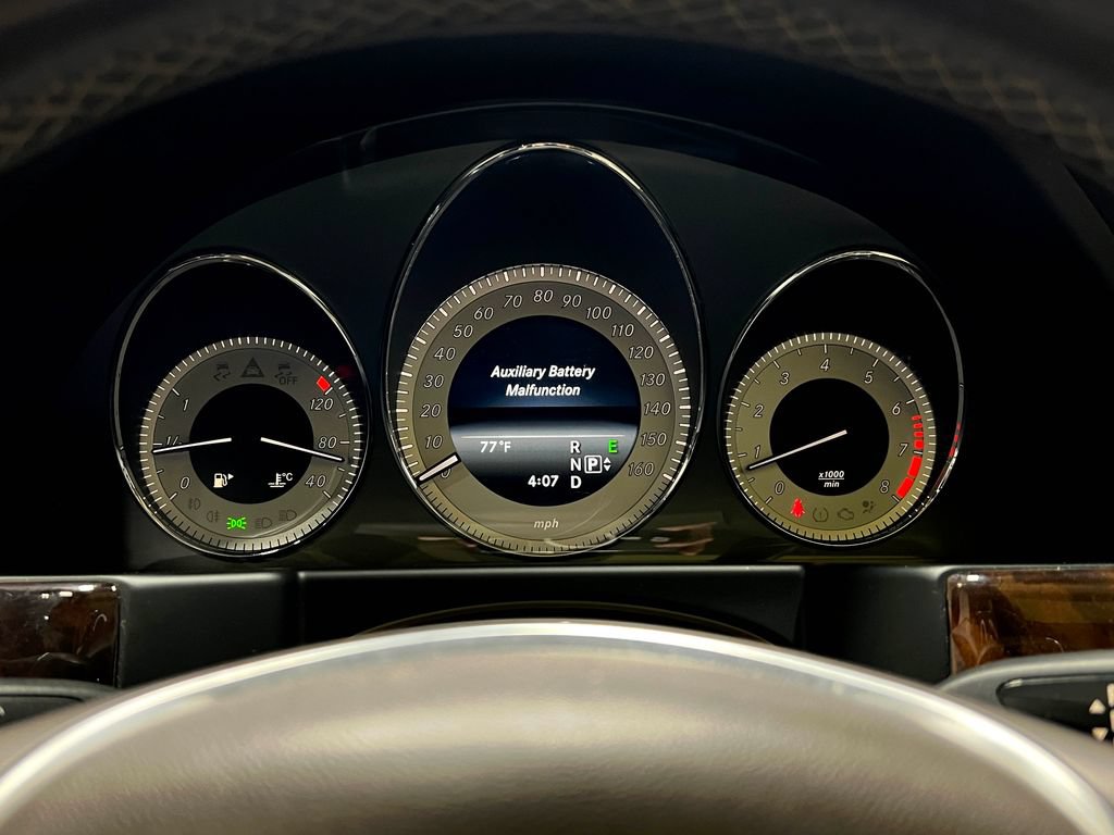 Used 2015 Mercedes-Benz GLK 350 4MATIC image 23