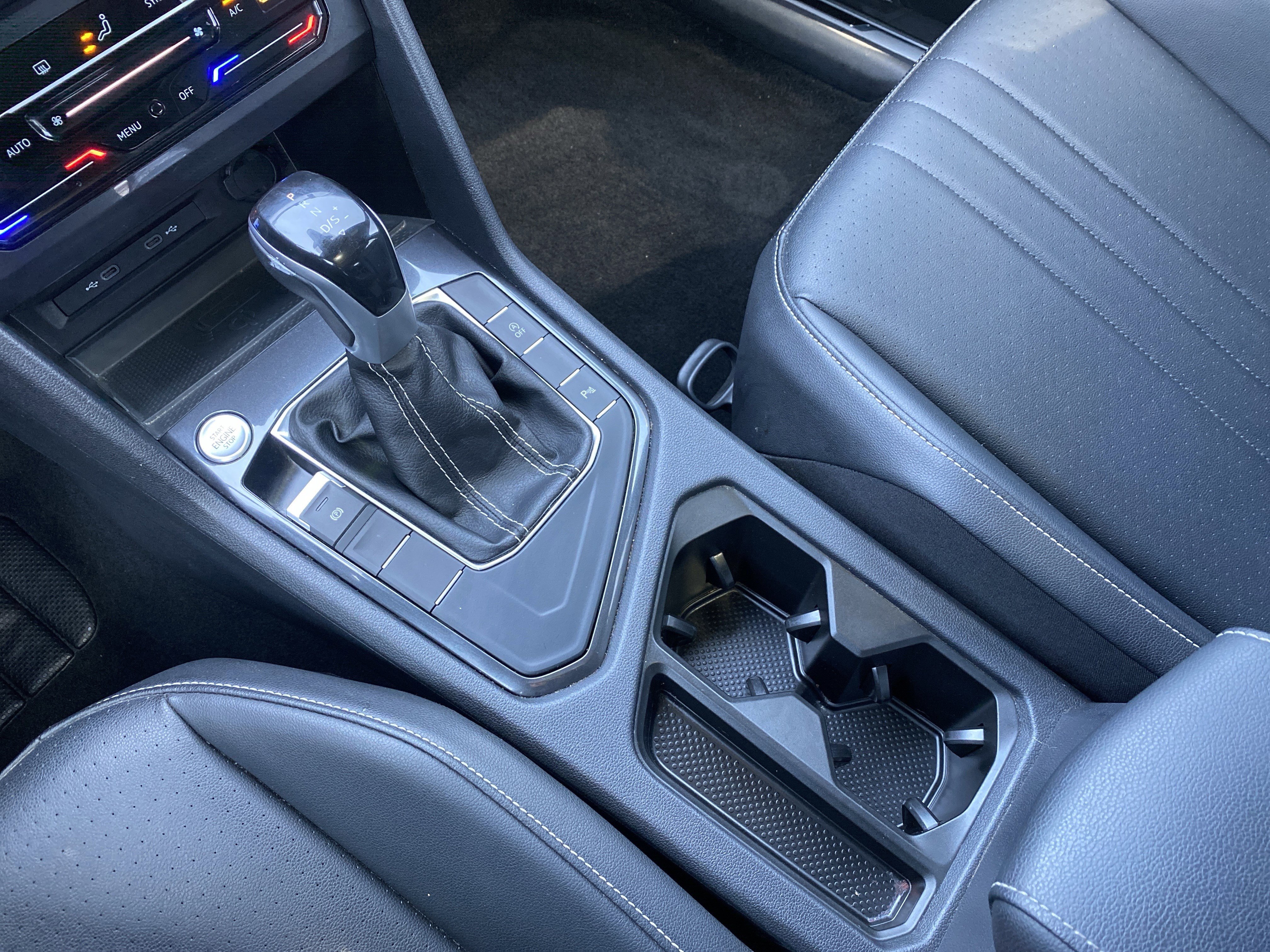 Used 2023 Volkswagen Tiguan SE R-Line FWD image 42