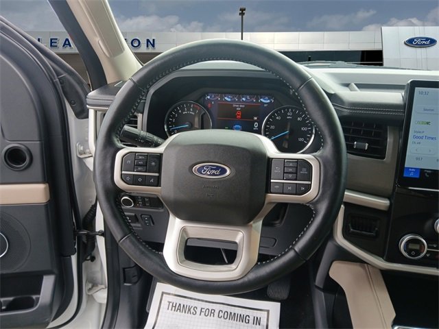 Used 2024 Ford Expedition Max XLT image 12