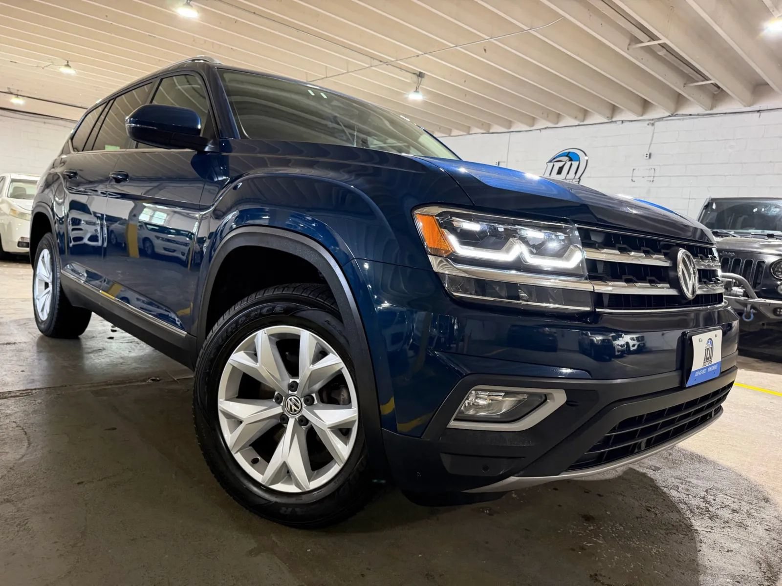 Used 2018 Volkswagen Atlas SEL AWD/4WD image 6