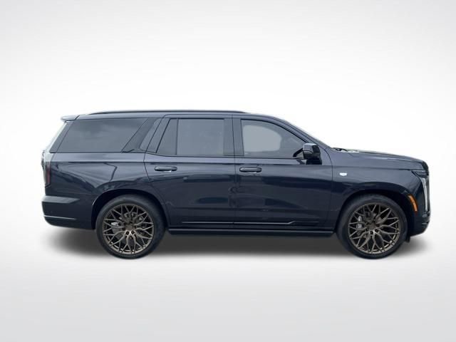 Used 2025 Cadillac Escalade Sport Platinum w/ LPO, ONYX Package AWD/4WD image 12