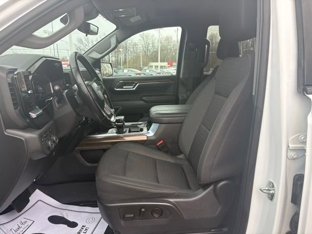 Used 2023 Chevrolet Silverado 1500 LT Trail Boss w/ Protection Package image 25