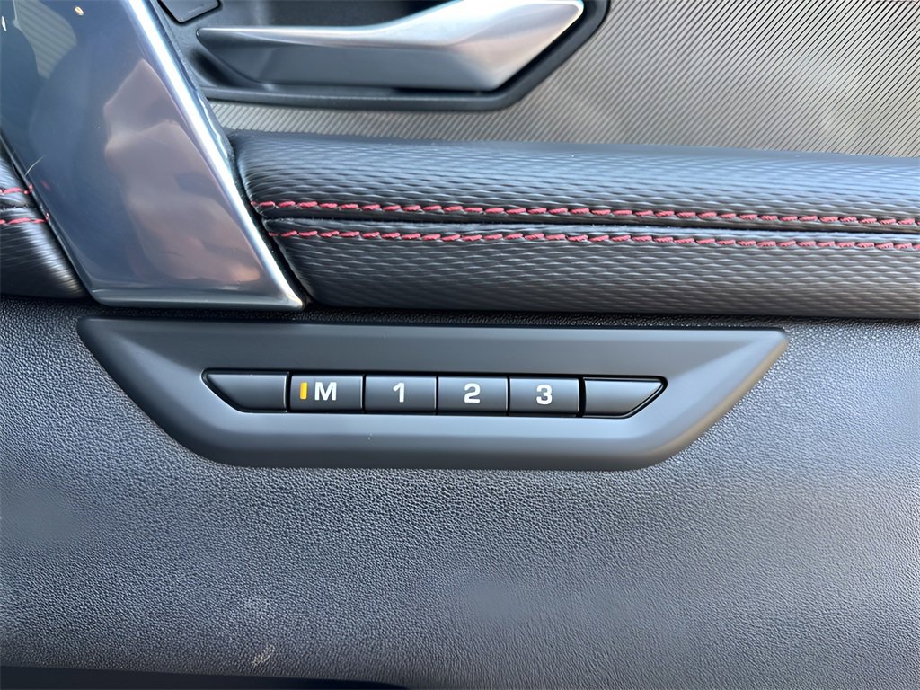 Used 2020 Land Rover Discovery Sport SE R-Dynamic image 22