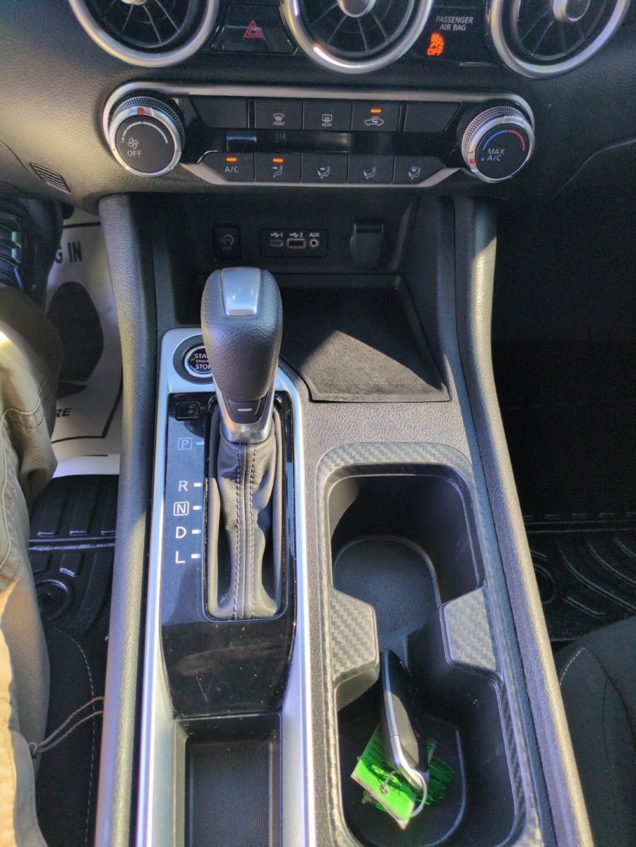 Used 2025 Nissan Sentra SV FWD image 22