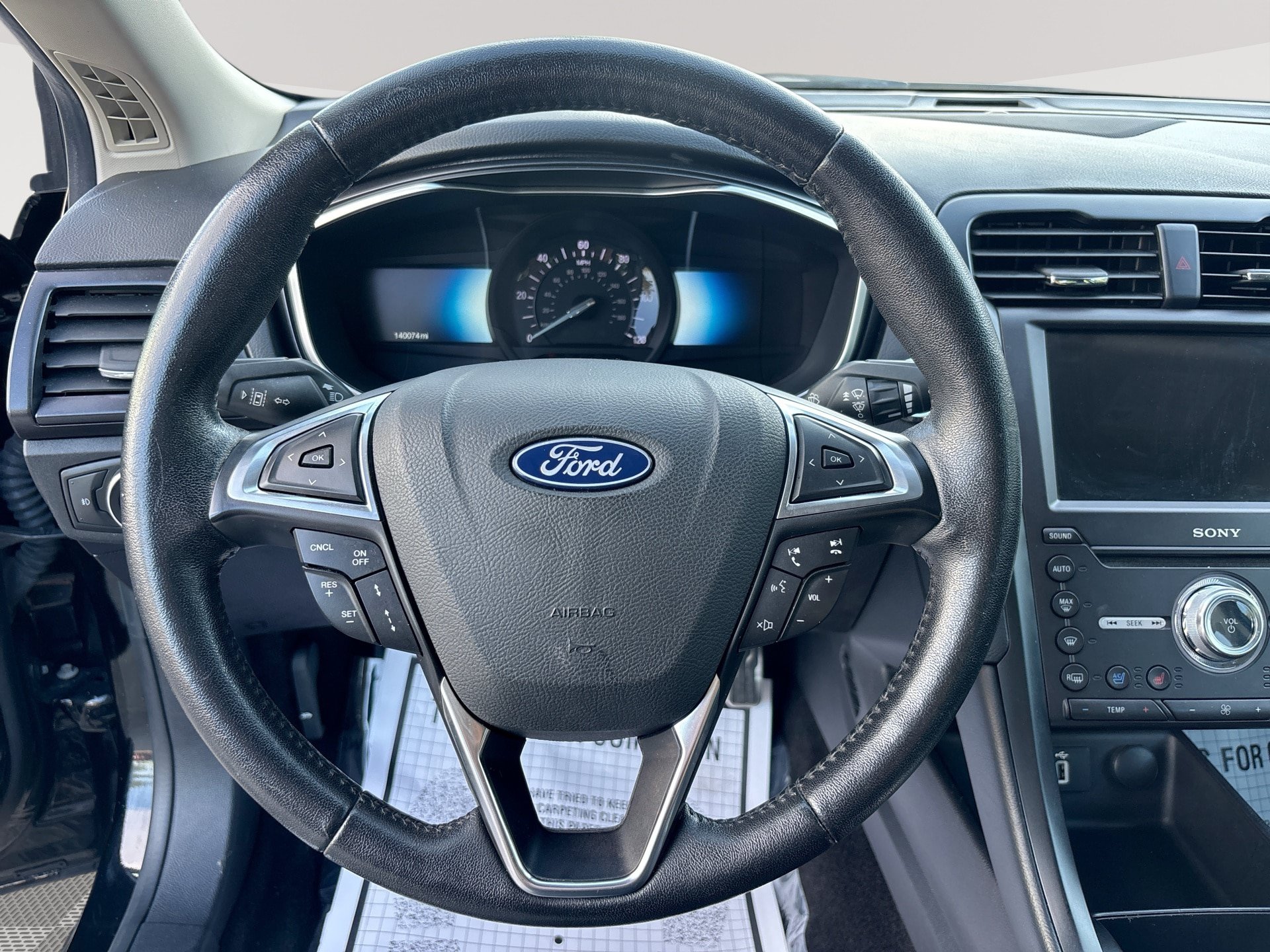 Used 2018 Ford Fusion Energi Titanium FWD image 11