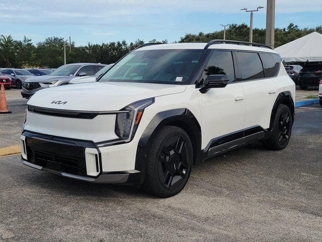 Used 2024 Kia EV9 GT-Line AWD/4WD image 2