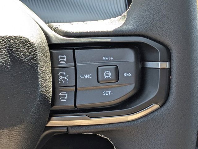 New 2026 Jeep Cherokee Limited image 25