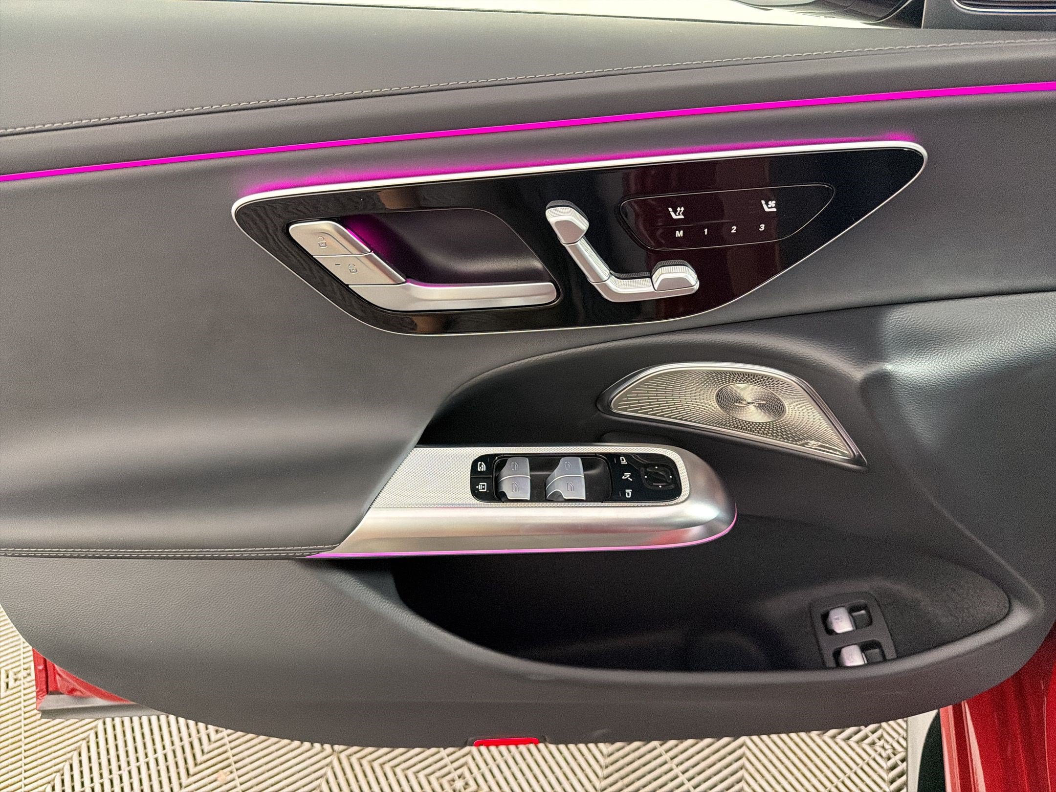 New 2026 Mercedes-Benz E 53 AMG e 4MATIC Sedan image 13