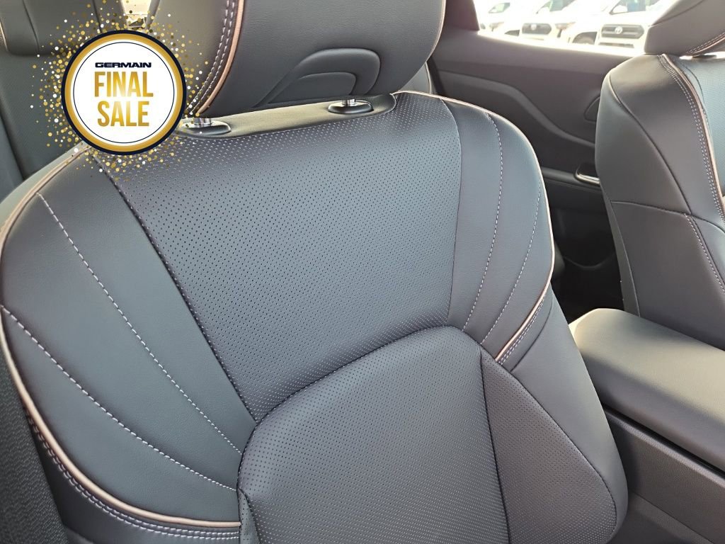 New 2026 Toyota Crown Platinum image 25