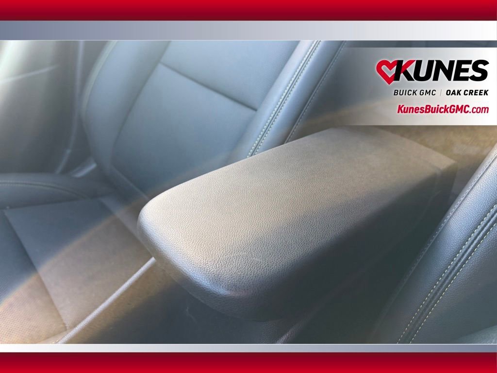 Used 2024 Chevrolet Trax ACTIV w/ Sunroof Package image 21