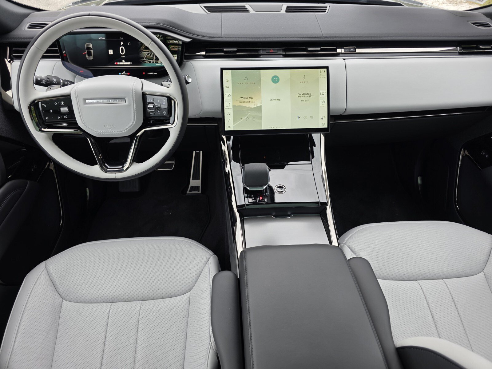 Certified 2025 Land Rover Range Rover Sport Dynamic SE AWD/4WD image 4