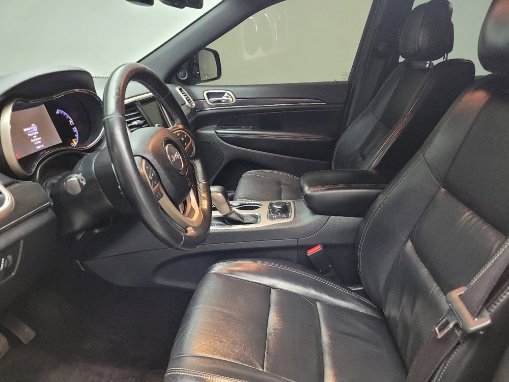 Used 2016 Jeep Grand Cherokee Limited AWD/4WD image 17