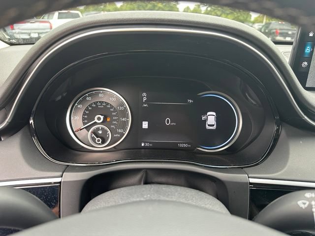 Used 2025 Genesis GV70 2.5T w/ Select Package AWD/4WD image 31