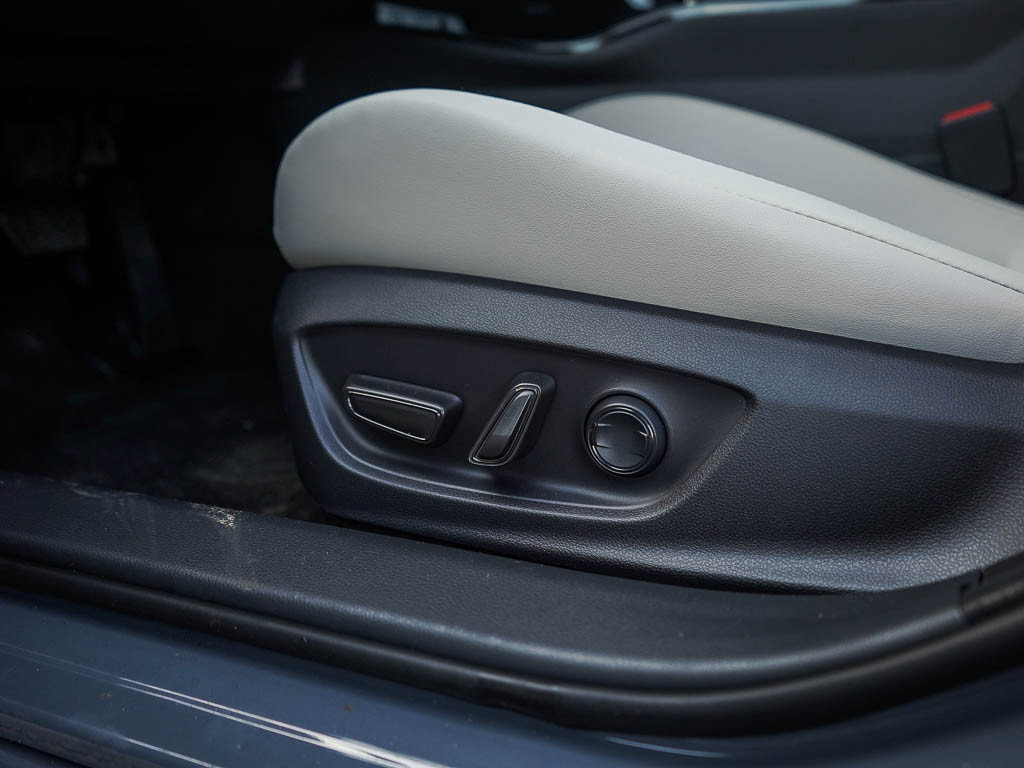 New 2026 Toyota Prius Limited image 20