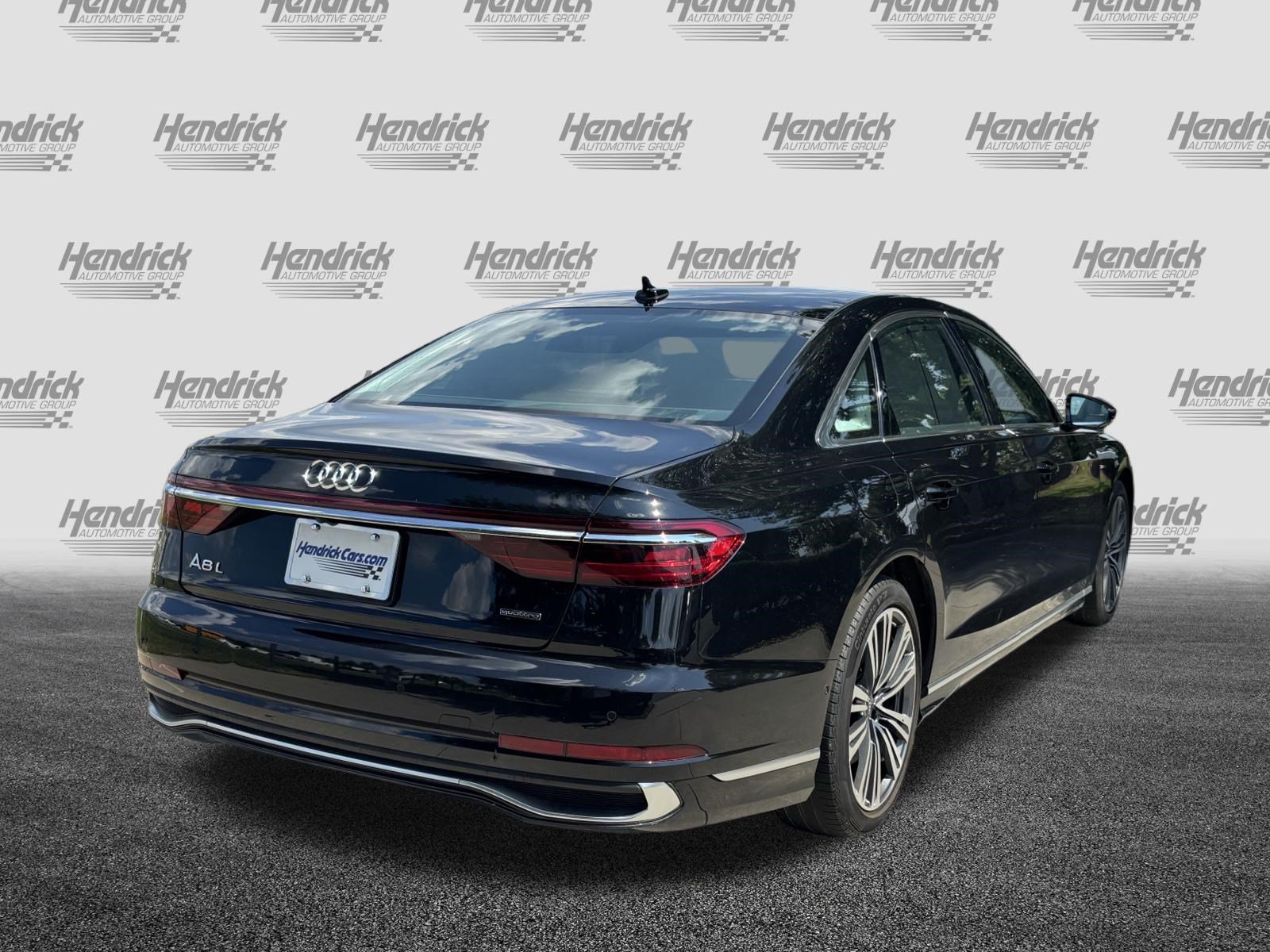 Used 2023 Audi A8 L 3.0T w/ Comfort Plus Package AWD/4WD image 11