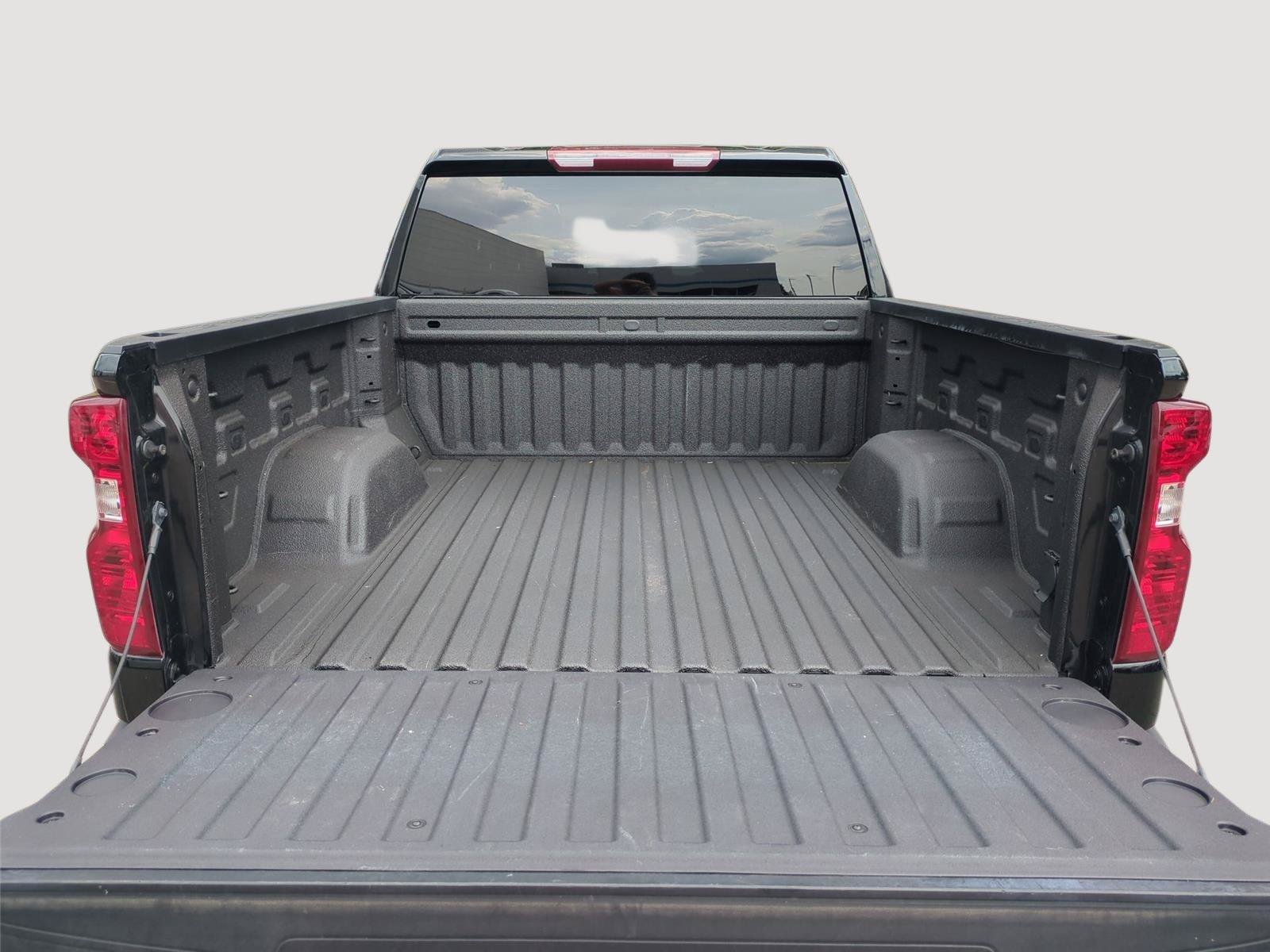 Used 2024 Chevrolet Silverado 1500 LT AWD/4WD image 30