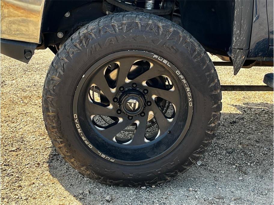 Used 2020 GMC Sierra 2500 SLT w/ SLT Premium Plus Package AWD/4WD image 5