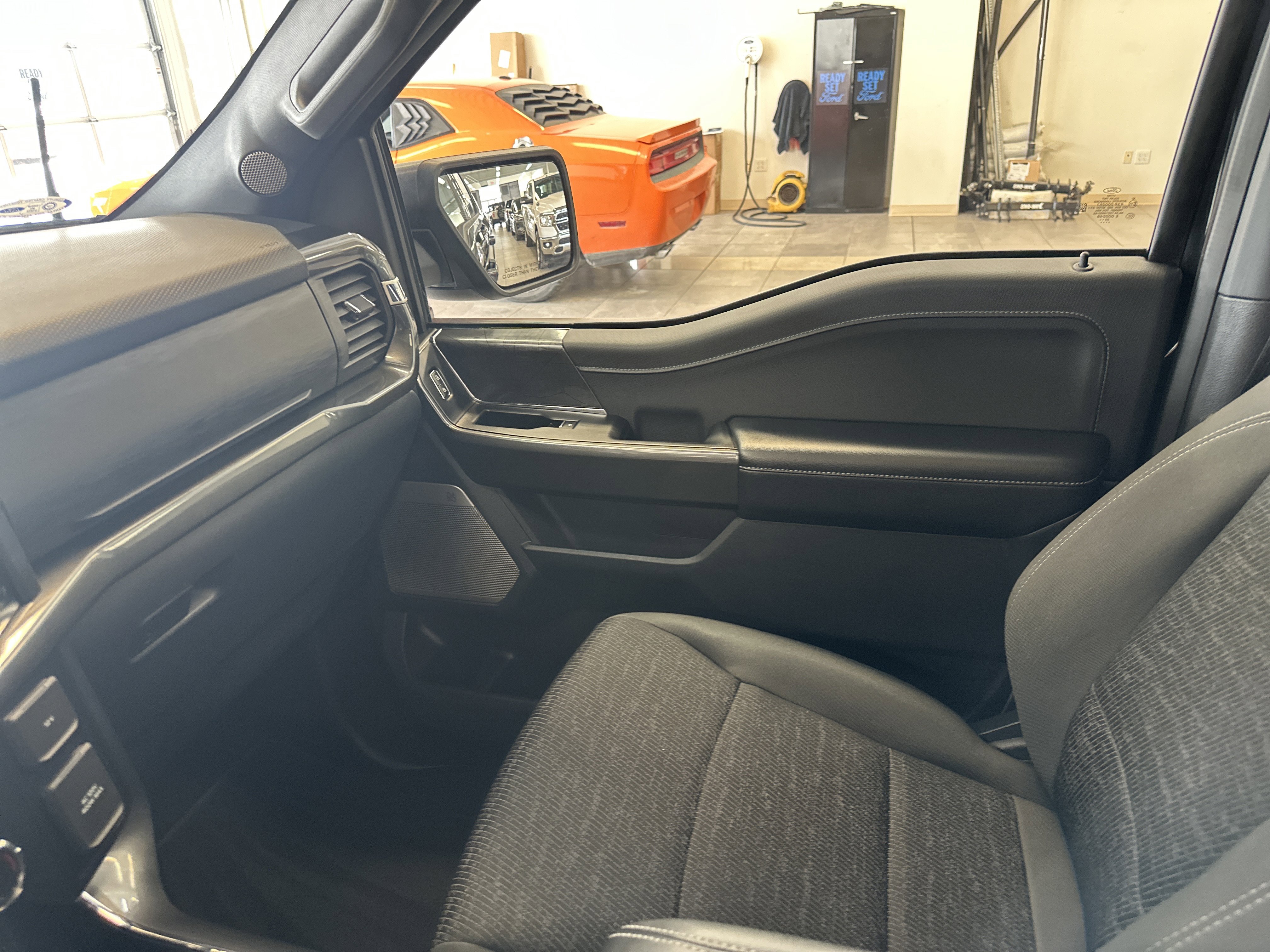 Used 2023 Ford F150 XLT w/ Equipment Group 302A High image 29