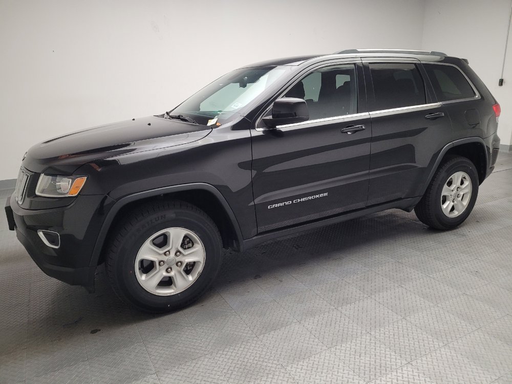 Used 2015 Jeep Grand Cherokee Laredo w/ Quick Order Package 23E image 2