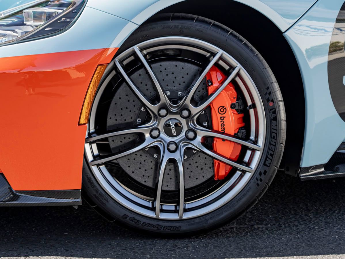 Used 2019 Ford GT RWD image 3