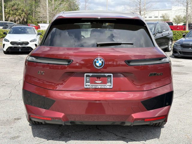 Used 2023 BMW iX M60 image 4