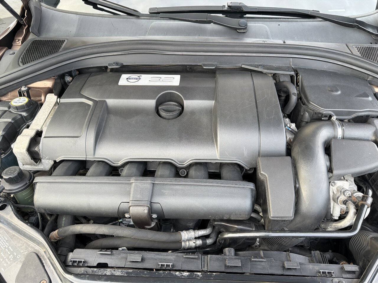 Used 2010 Volvo XC60 3.2 AWD/4WD image 12