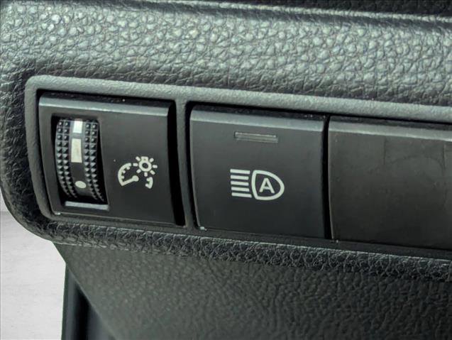 Used 2021 Toyota Corolla SE image 13