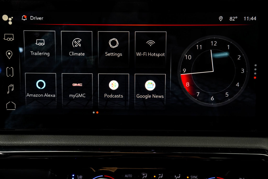 Used 2023 GMC Sierra 1500 AT4 w/ Technology Package AWD/4WD image 31