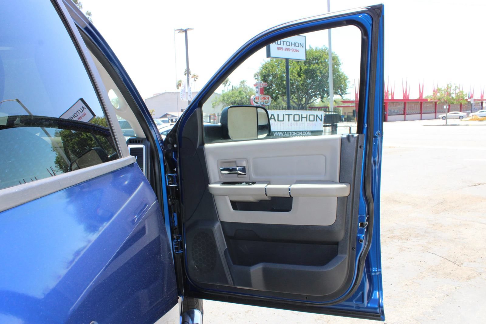 Used 2010 Dodge Ram 3500 Truck SLT w/ Big Horn Regional Package RWD image 7
