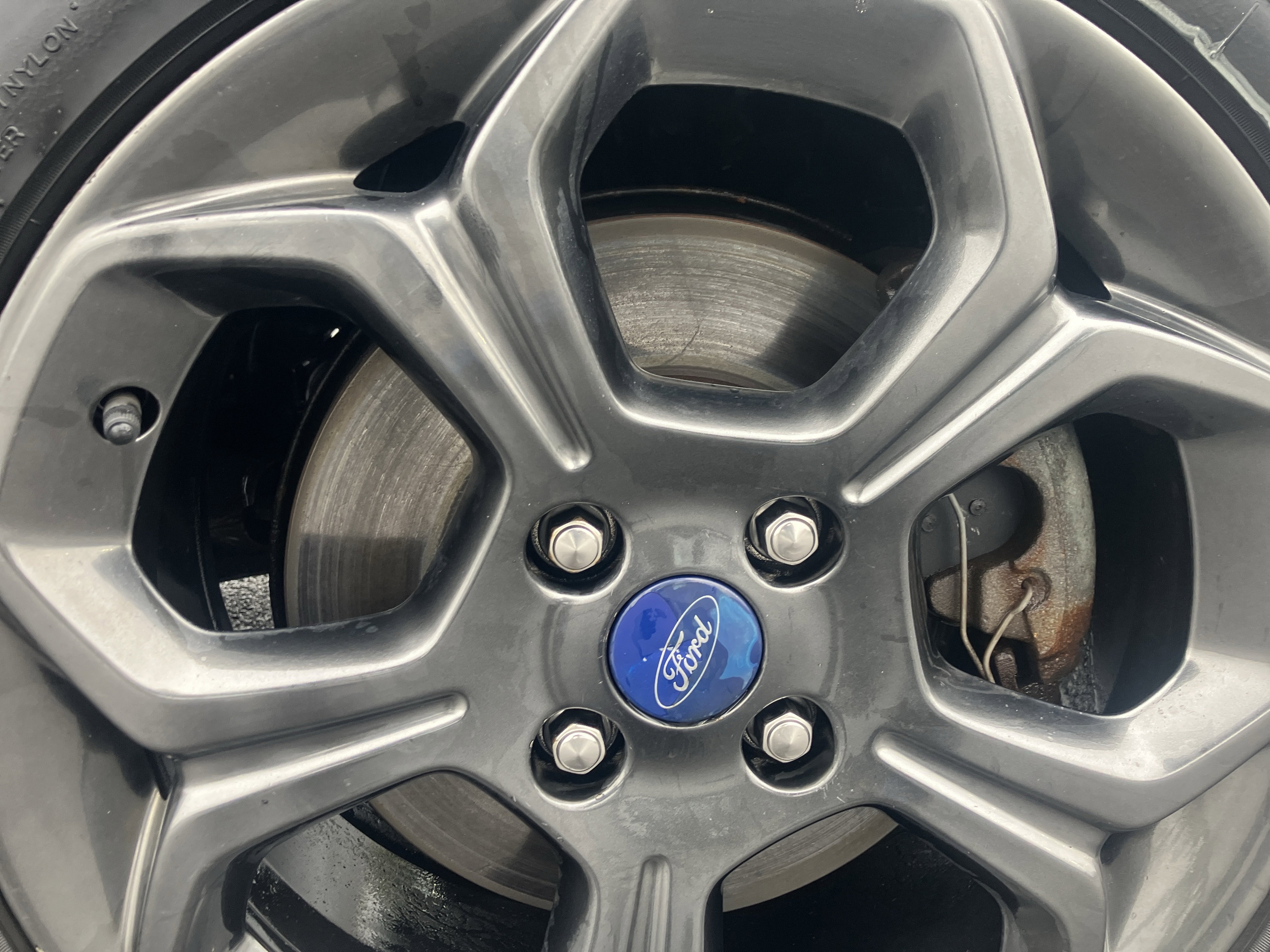 Used 2018 Ford EcoSport SES w/ Cold Weather Package image 9