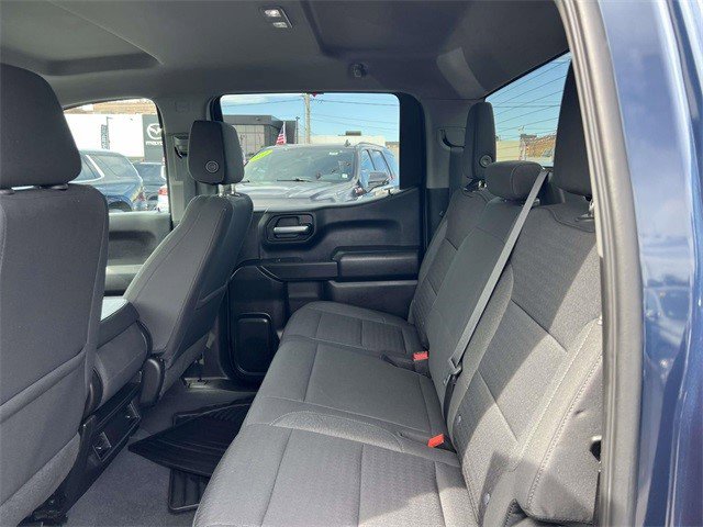 Certified 2022 Chevrolet Silverado 1500 Custom w/ LPO, Dark Essentials Package image 11