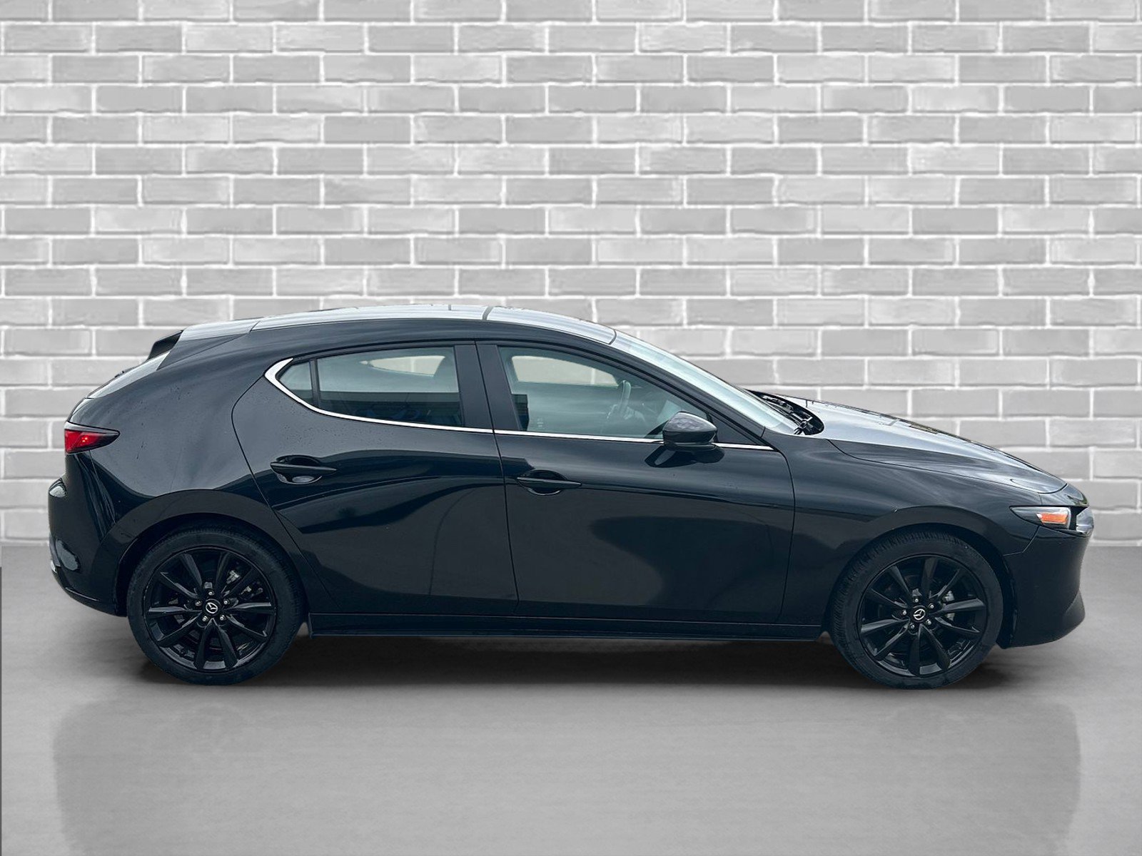 Used 2025 MAZDA MAZDA3 s Sport FWD image 5