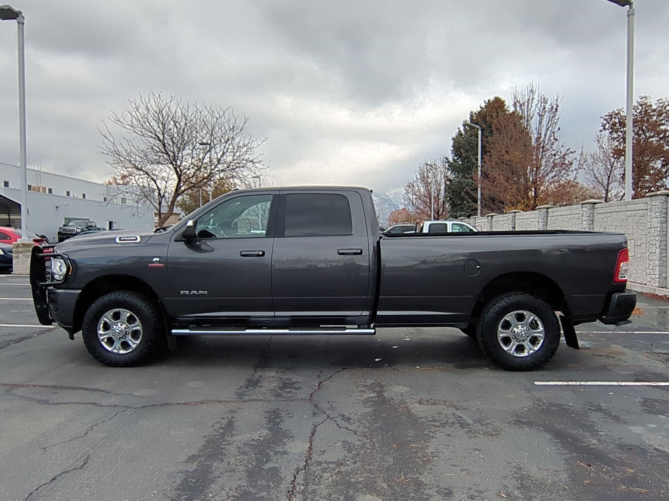 Used 2019 RAM 3500 Big Horn image 9