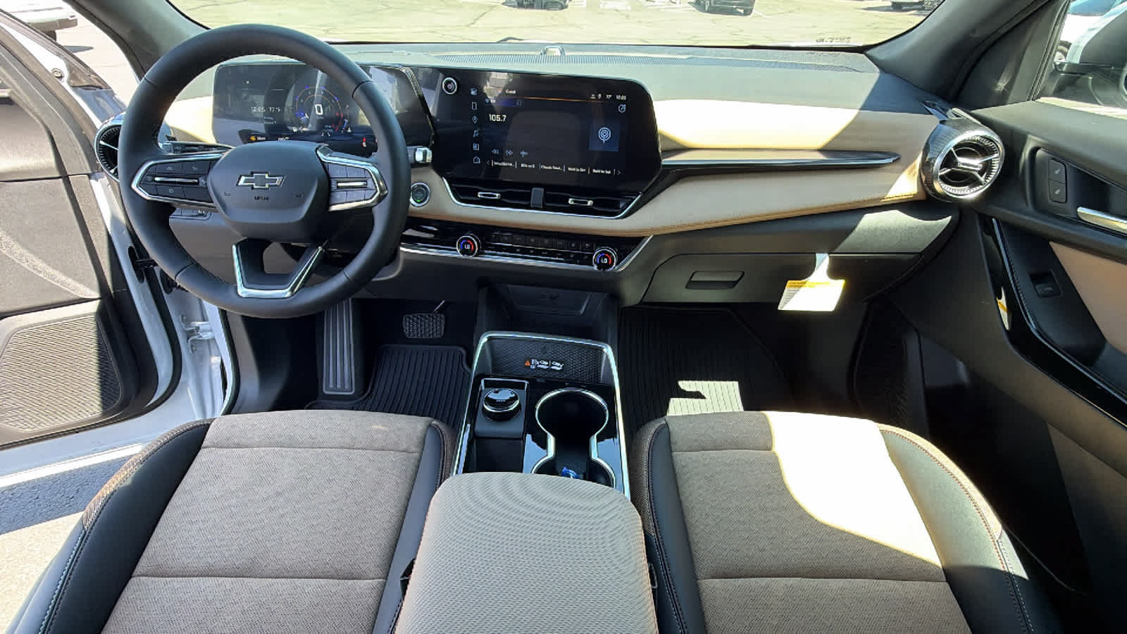 New 2027 Chevrolet Equinox ACTIV w/ Safety and Technology Package AWD/4WD image 26