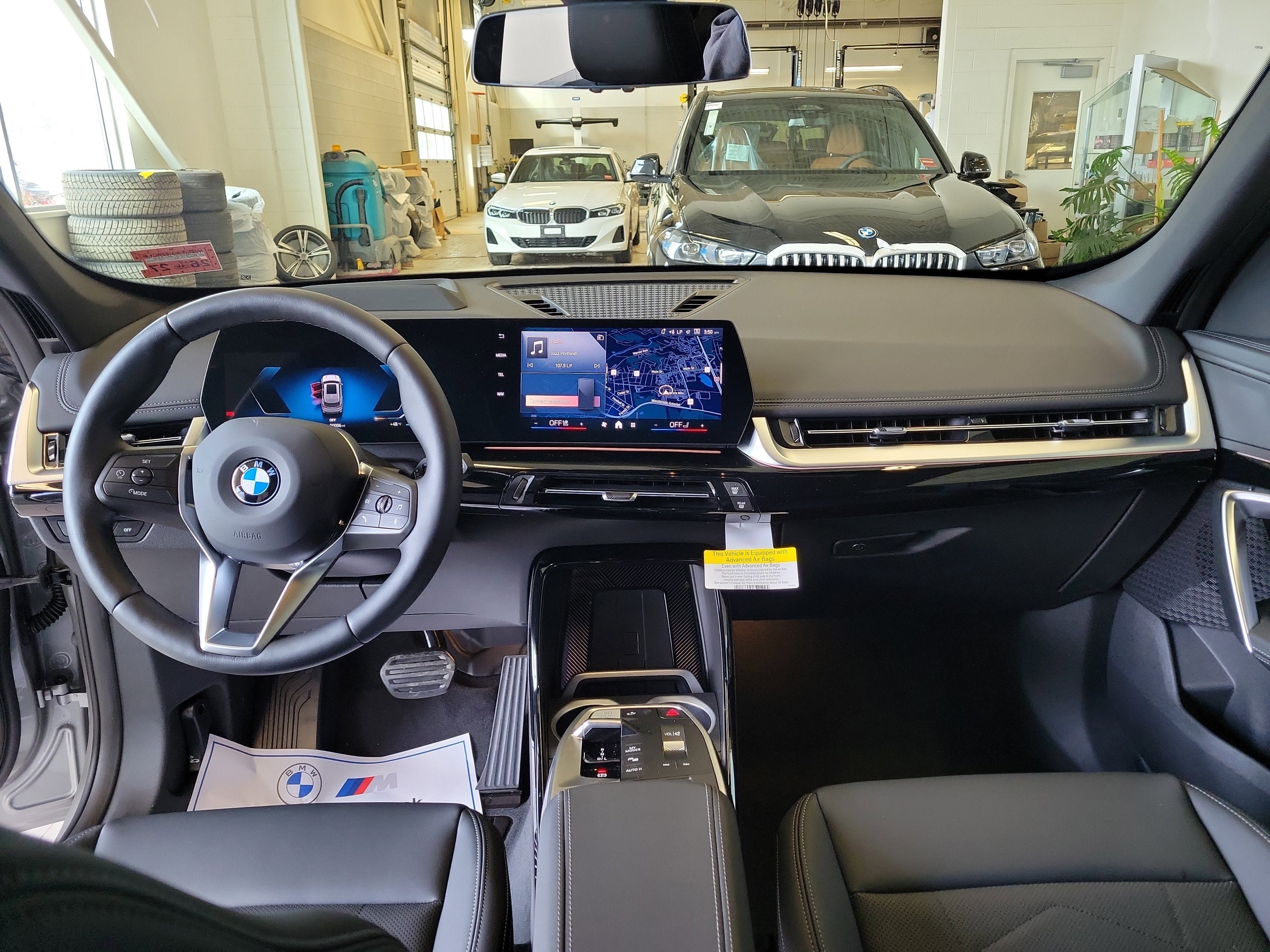 New 2026 BMW X1 xDrive28i w/ Technology Package AWD/4WD image 3