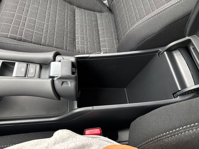 New 2026 Honda HR-V LX image 22