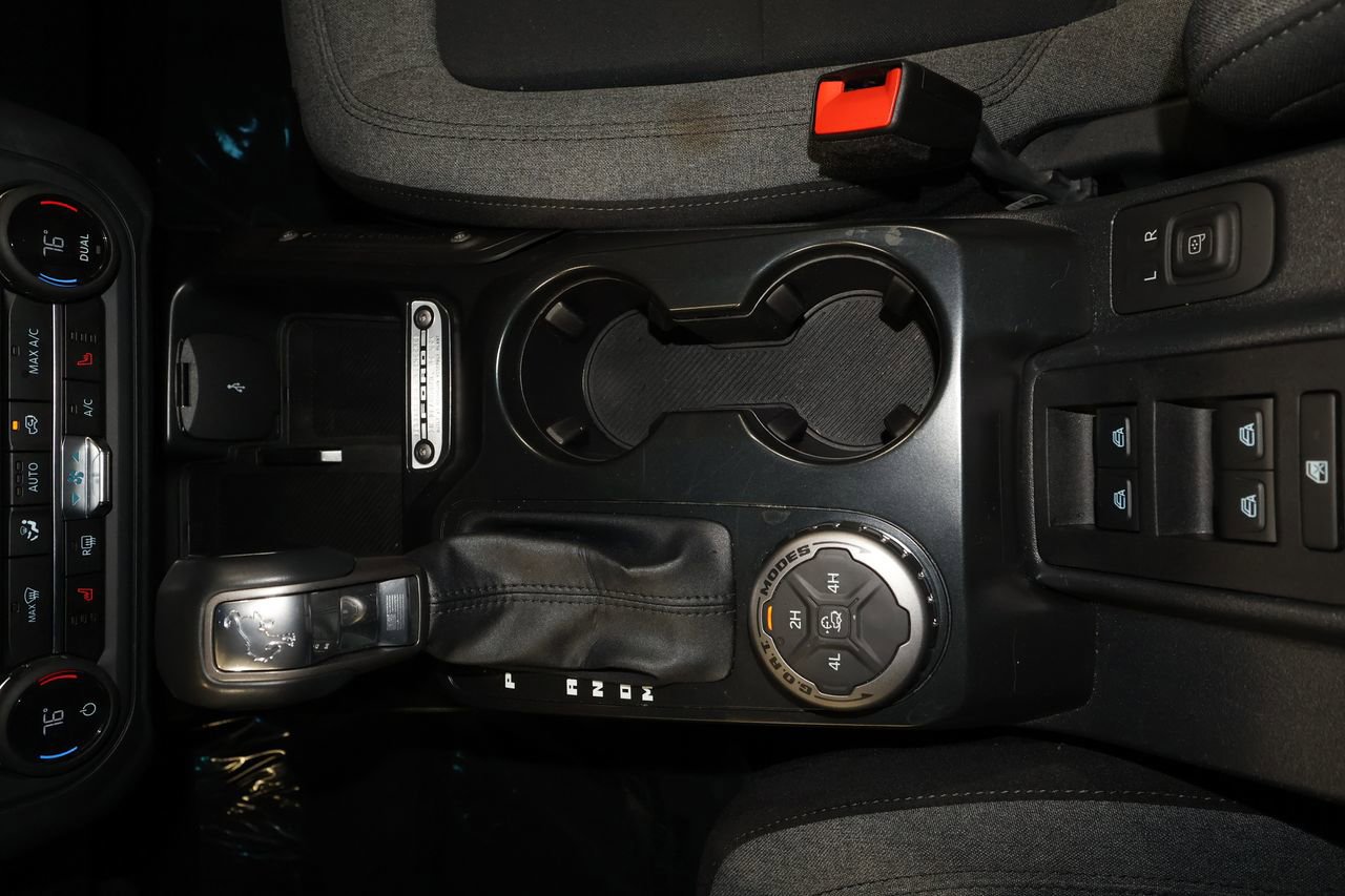 Used 2025 Ford Bronco Big Bend image 15