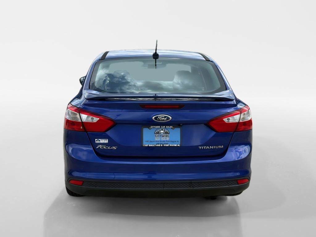 Used 2014 Ford Focus Titanium FWD image 4
