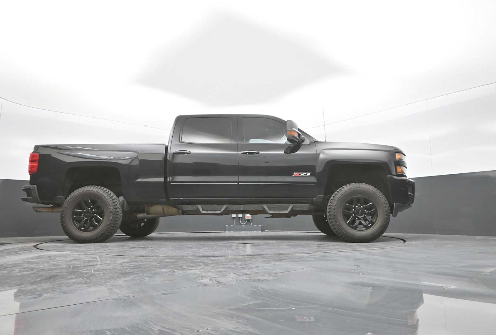 Used 2016 Chevrolet Silverado 2500 LT w/ Midnight Edition AWD/4WD image 35