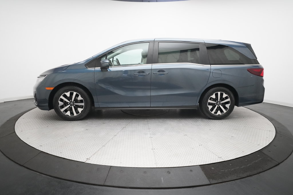 Certified 2025 Honda Odyssey EX-L image 25