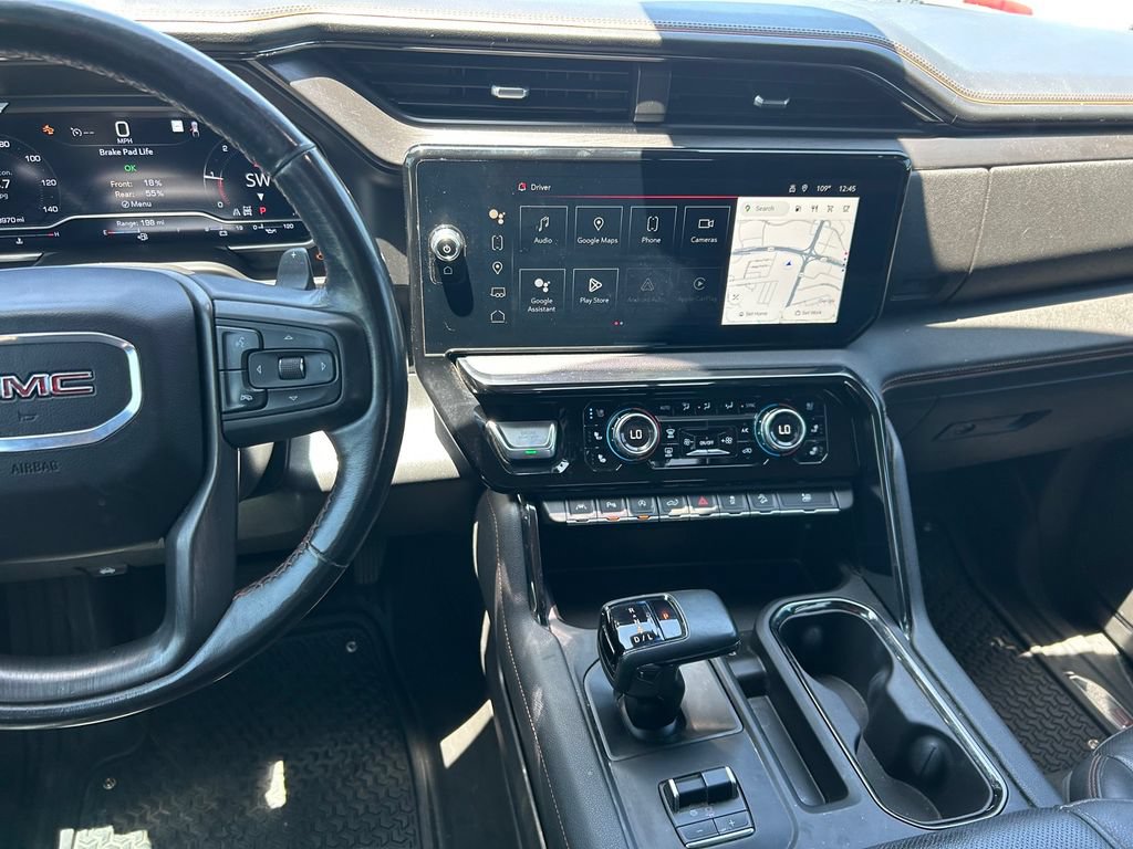 Used 2023 GMC Sierra 1500 AT4 w/ AT4 Premium Package AWD/4WD image 18