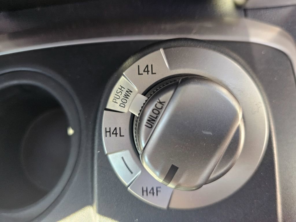 Used 2016 Toyota 4Runner Limited image 25