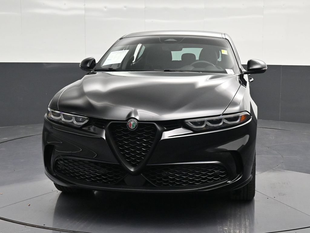 Used 2025 Alfa Romeo Tonale AWD/4WD image 6