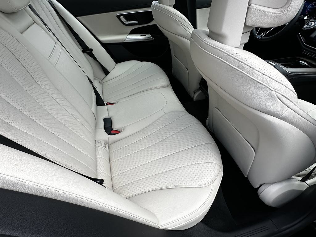 Certified 2026 Mercedes-Benz E 350 4MATIC Sedan image 18