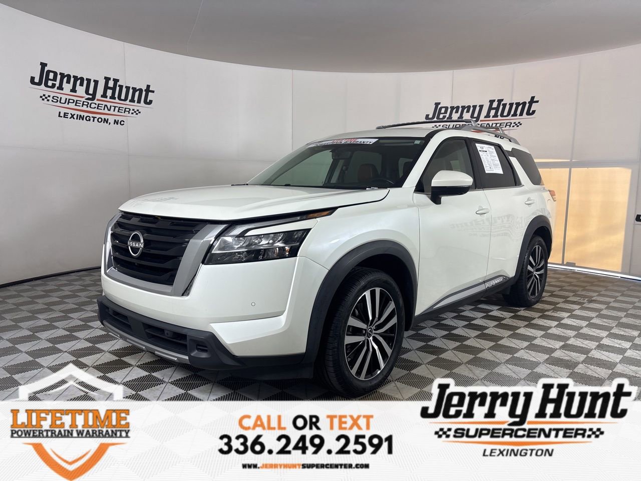 Used 2023 Nissan Pathfinder Platinum w/ Cargo Package